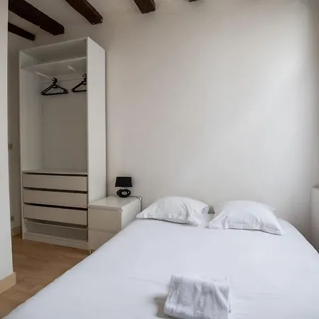 Joli Studio A 600 Metres De La Gare *